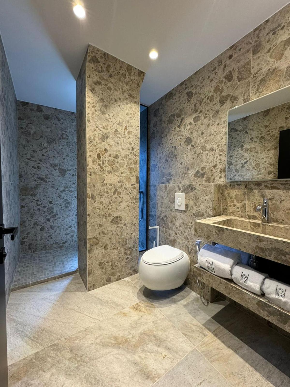 Hotel Consul Shkodër Extérieur photo